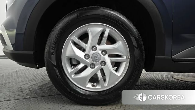 Hyundai Venue id 3903597 из Кореи 14