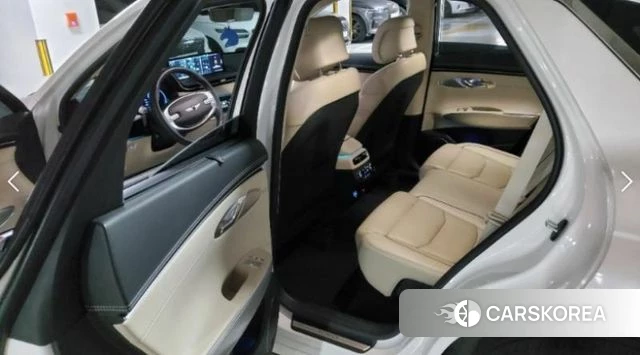 Genesis GV70 2023 Белый из Кореи, фото 6