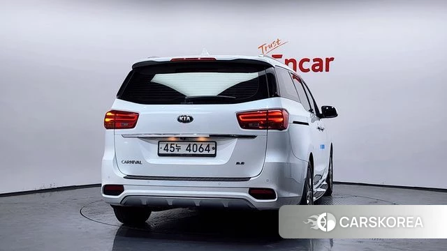 Kia The New Carnival id 3936831 из Кореи 14