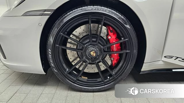 Porsche 911(992) id 4585662 из Кореи 25