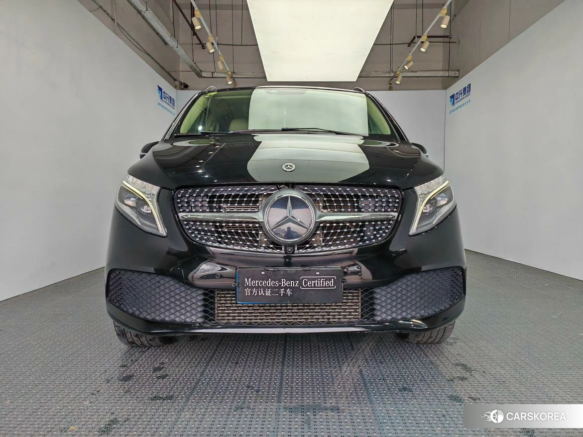 Mercedes-Benz V-class id 4455816 из Китая 17