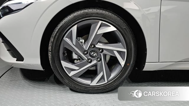 Hyundai The New Avante (CN7) id 4719646 из Кореи 26