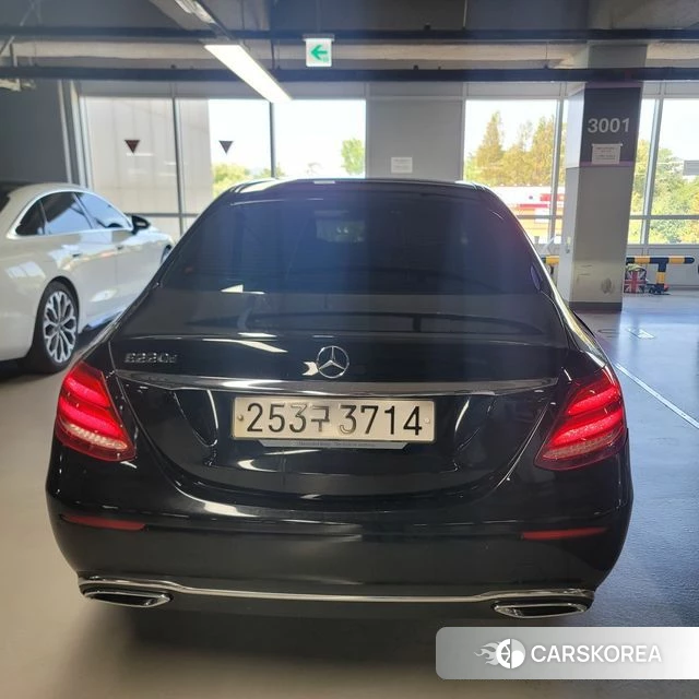 Mercedes-Benz E-Class W213 id 4680244 из Кореи 13