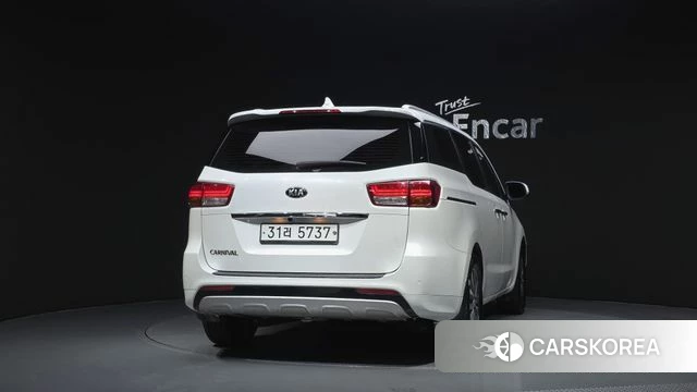 Kia All New Carnival id 4448174 из Кореи 25