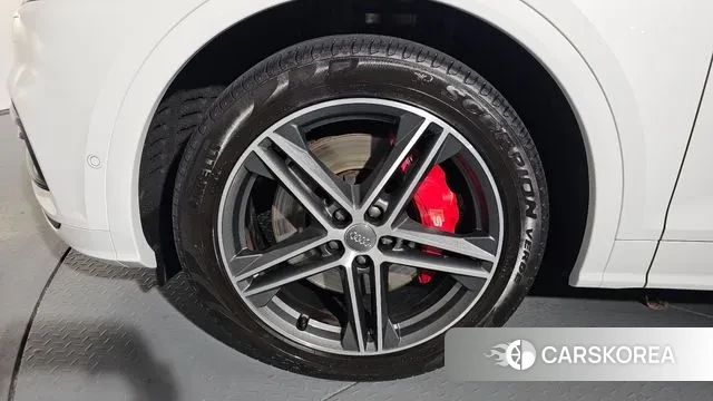 Audi SQ5 (FY) id 3017754 из Кореи 14