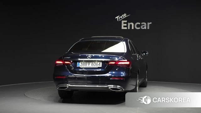 Mercedes-Benz E-Class W213 id 4572712 из Кореи 24