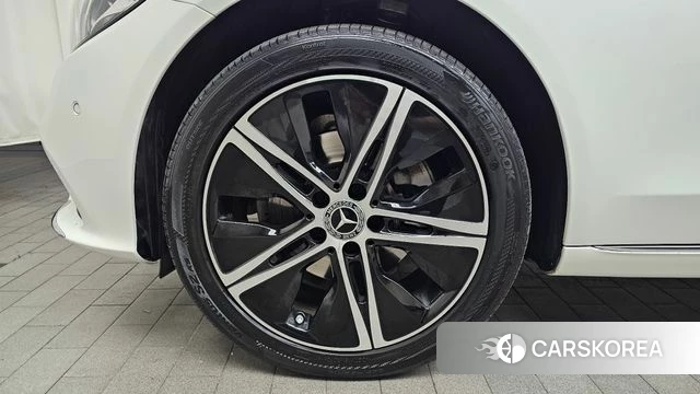 Mercedes-Benz C-Class W205 id 4562964 из Кореи 24