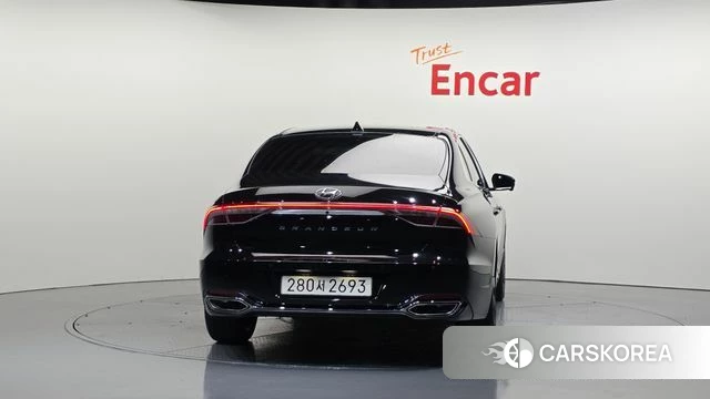 Hyundai The New Grandeur IG id 4619126 из Кореи 14