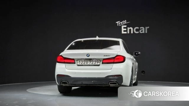 BMW 5 Series (G30) id 4683015 из Кореи 31