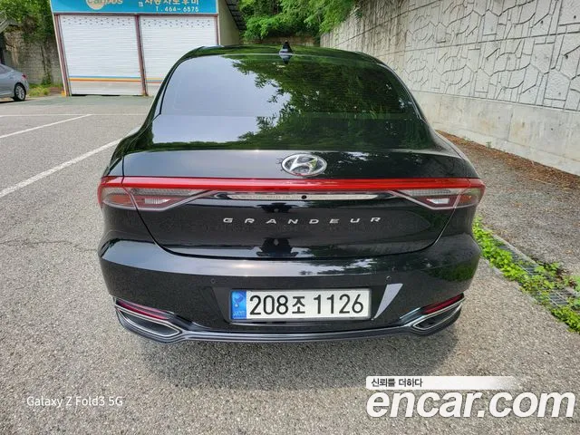 Hyundai The New Grandeur IG id 2732090 из Кореи 12