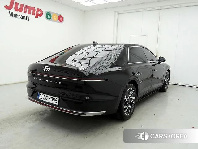 Hyundai Grandeur (GN7) id 3818123 из Кореи 14