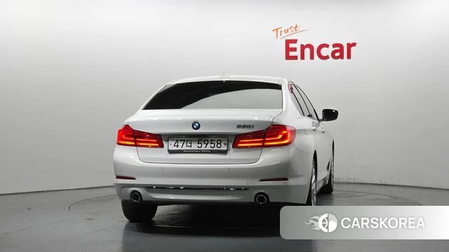 BMW 5 Series (G30) id 4615228 из Кореи 27