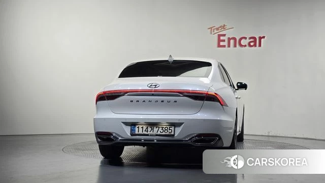 Hyundai The New Grandeur IG Hybrid id 4746147 из Кореи 31