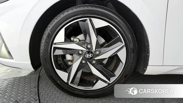 Hyundai Avante (CN7) id 3813549 из Кореи 14