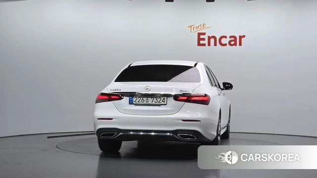 Mercedes-Benz E-Class W213 id 4793081 из Кореи 25