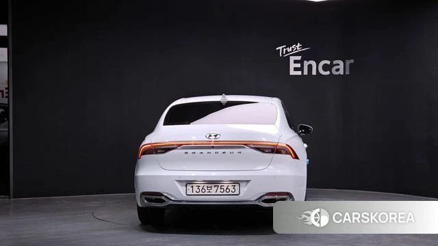 Hyundai The New Grandeur IG id 3794206 из Кореи 14