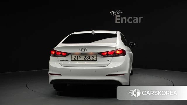 Hyundai Avante AD id 4295089 из Кореи 14