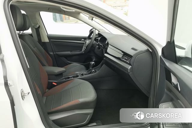 Volkswagen Bora id 4307138 из Китая 18