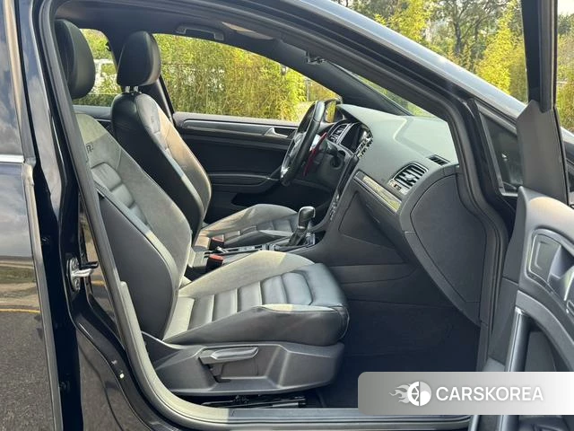Volkswagen Golf id 4261880 из Китая 14