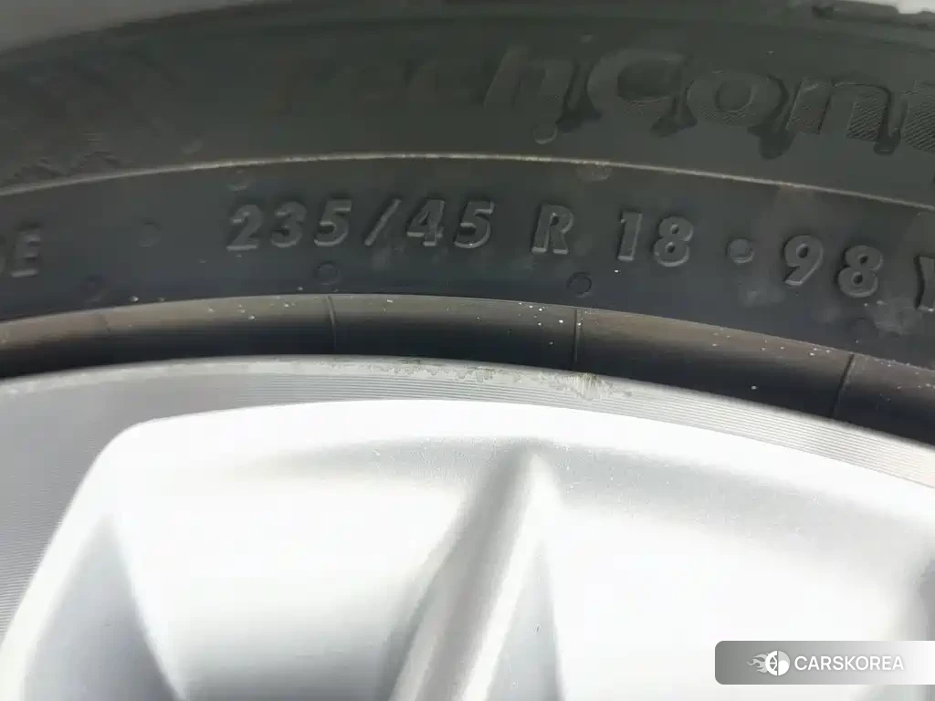 Toyota Camry id 4679955 из Китая 18