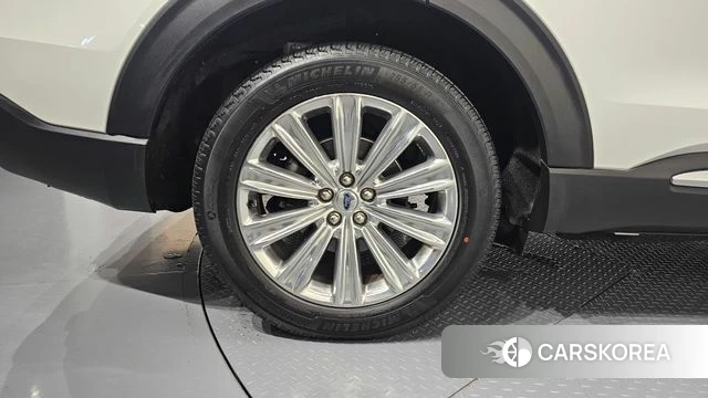 Ford Explorer 6th Generation id 4495736 из Кореи 25