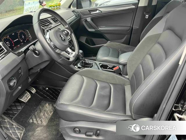 Volkswagen Tiguan L 2021 Черный из Китая, фото 4