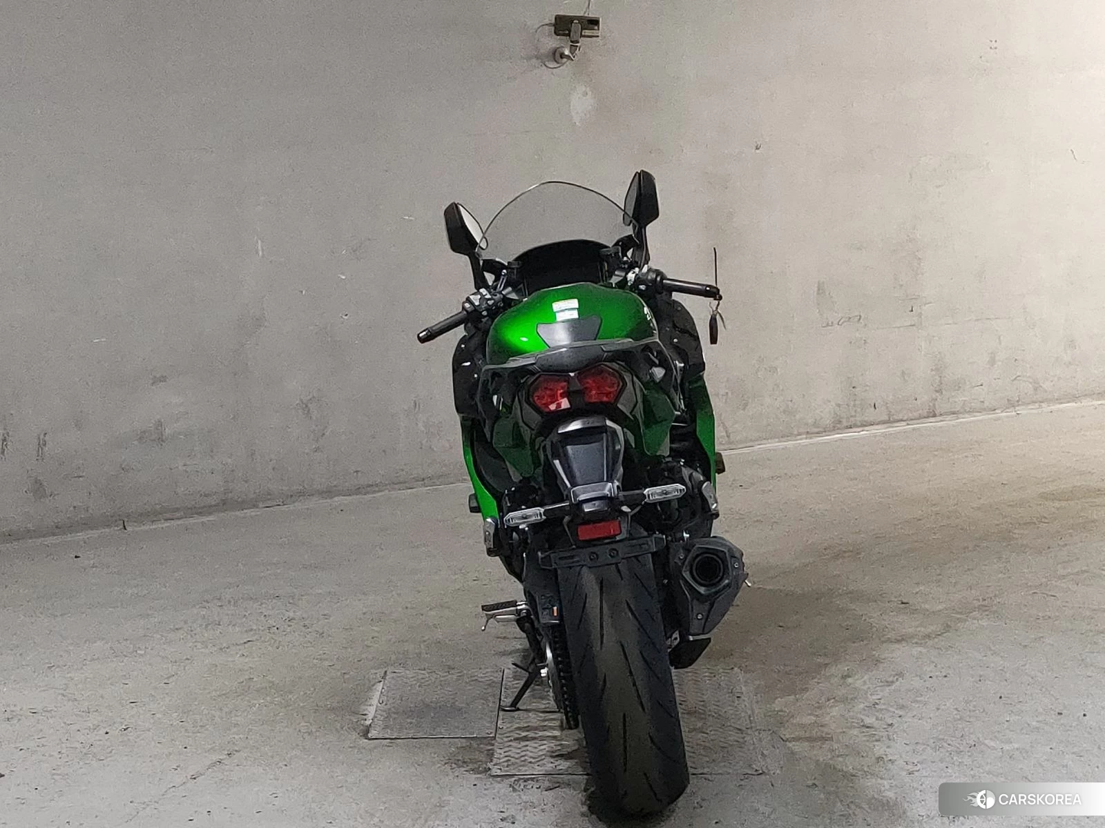 Проданный Kawasaki NINJA H2 SX 2024 из Японии, фото 2