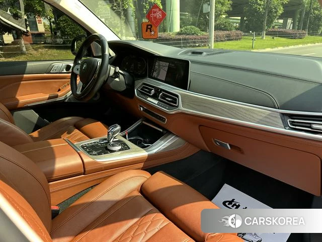 BMW X7 id 4258575 из Китая 13