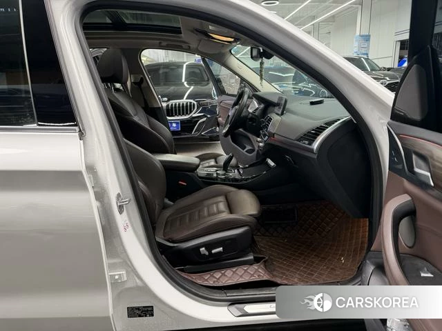 BMW X3 id 4275929 из Китая 17