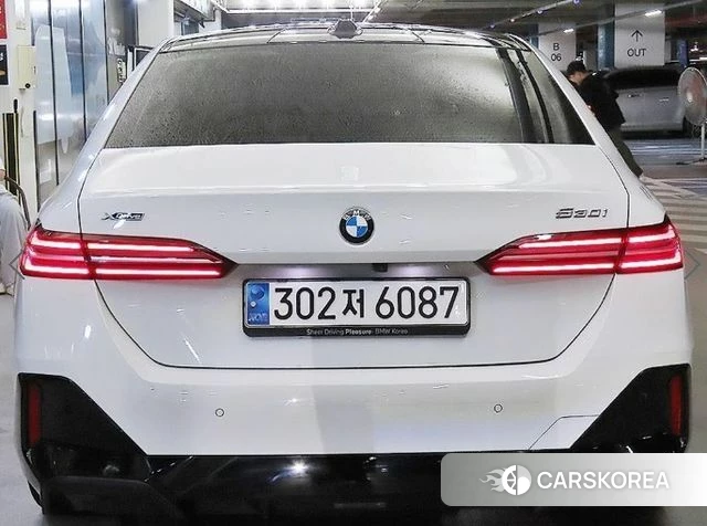 BMW 5 Series (G60) id 4442845 из Кореи 13