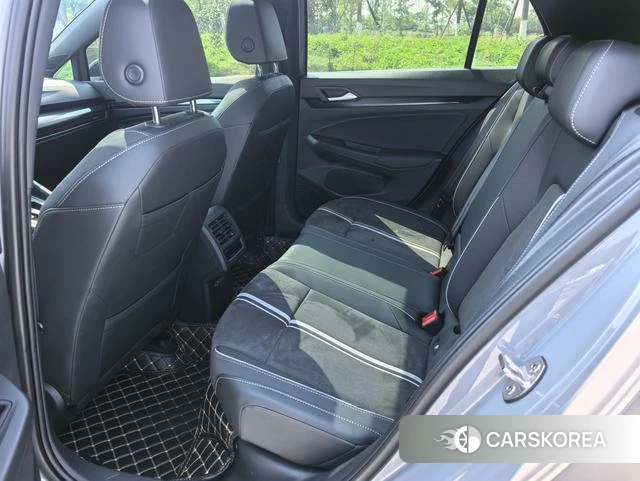 Volkswagen Golf id 4277109 из Китая 16