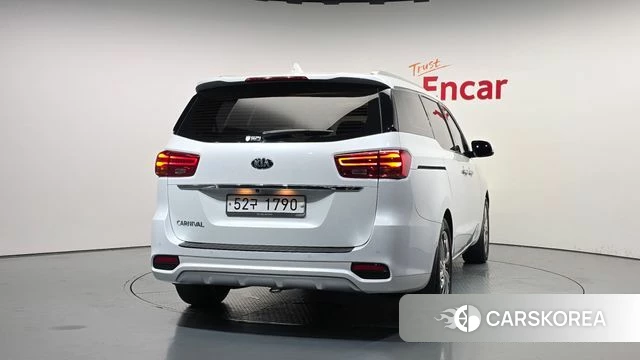 Kia The New Carnival id 4525887 из Кореи 14