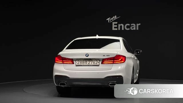 BMW 5 Series (G30) id 4609779 из Кореи 25
