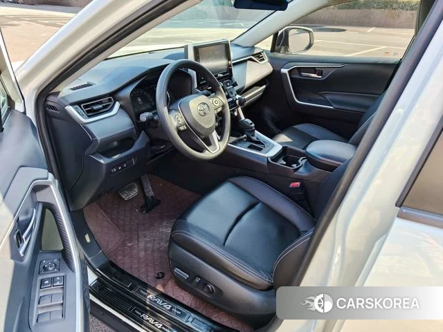 Toyota RAV4 Rongfang 2021 Белый из Китая, фото 4