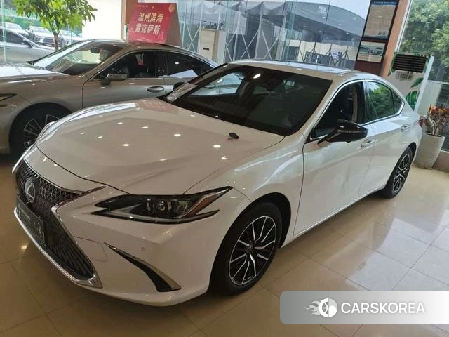 Lexus ES id 4314270 из Китая 7