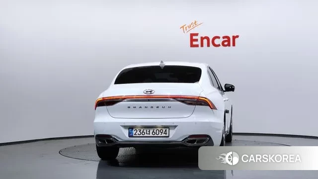 Hyundai The New Grandeur IG id 3401526 из Кореи 14