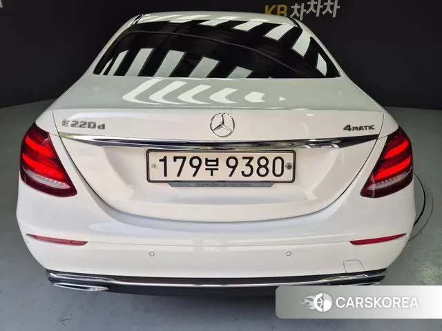 Mercedes-Benz E-Class W213 id 3336308 из Кореи 12