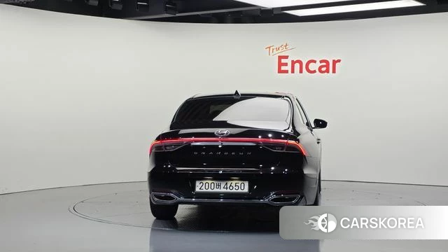 Hyundai The New Grandeur IG Hybrid id 4676413 из Кореи 14