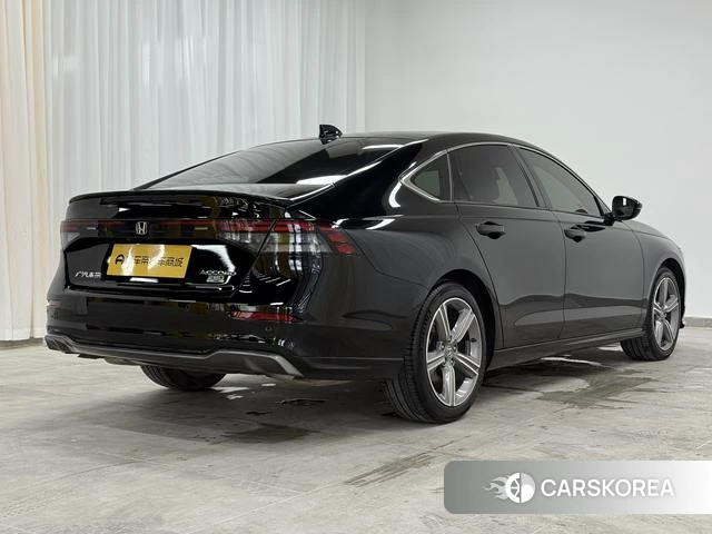 Honda Accord id 4515057 из Китая 14