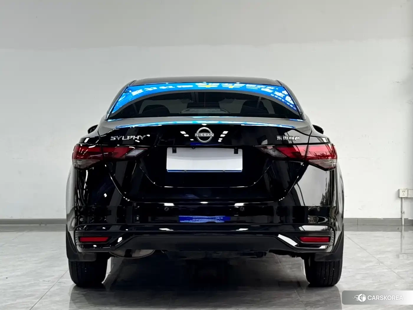 Nissan Sylphy 2025 Черный из Китая, фото 4