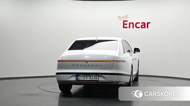 Hyundai Grandeur (GN7) id 3922112 из Кореи 14