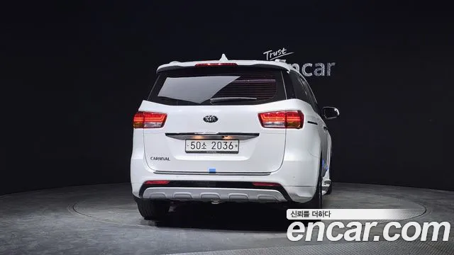 Kia All New Carnival id 2677936 из Кореи 14