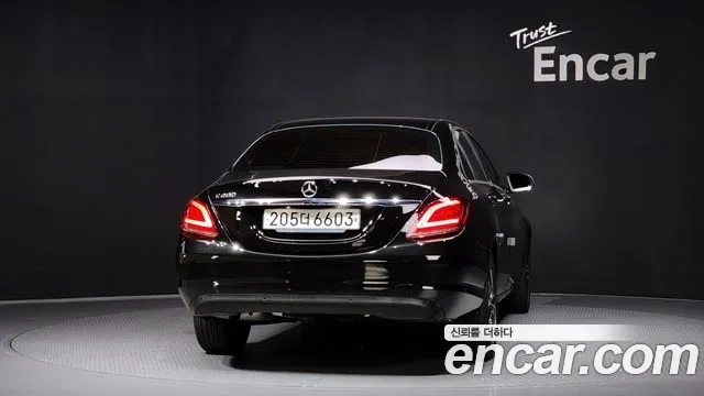 Mercedes-Benz C-Class W205 id 2896666 из Кореи 14