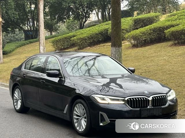 BMW 5 series 2024 Черный из Китая, фото 4