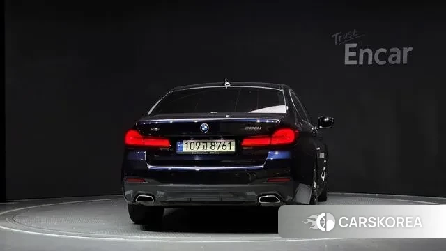 BMW 5 Series (G30) id 3044176 из Кореи 14