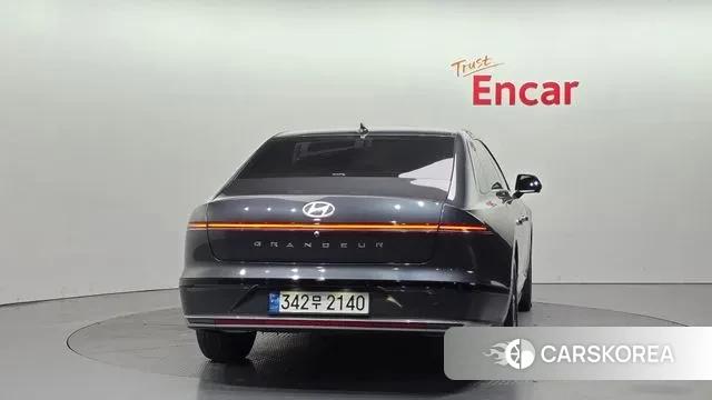 Hyundai Grandeur (GN7) id 3596511 из Кореи 14