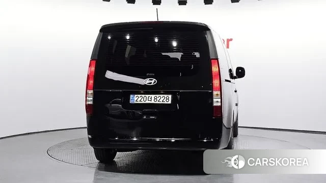 Hyundai Staria id 3353518 из Кореи 14