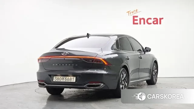 Hyundai The New Grandeur IG Hybrid id 3555961 из Кореи 14