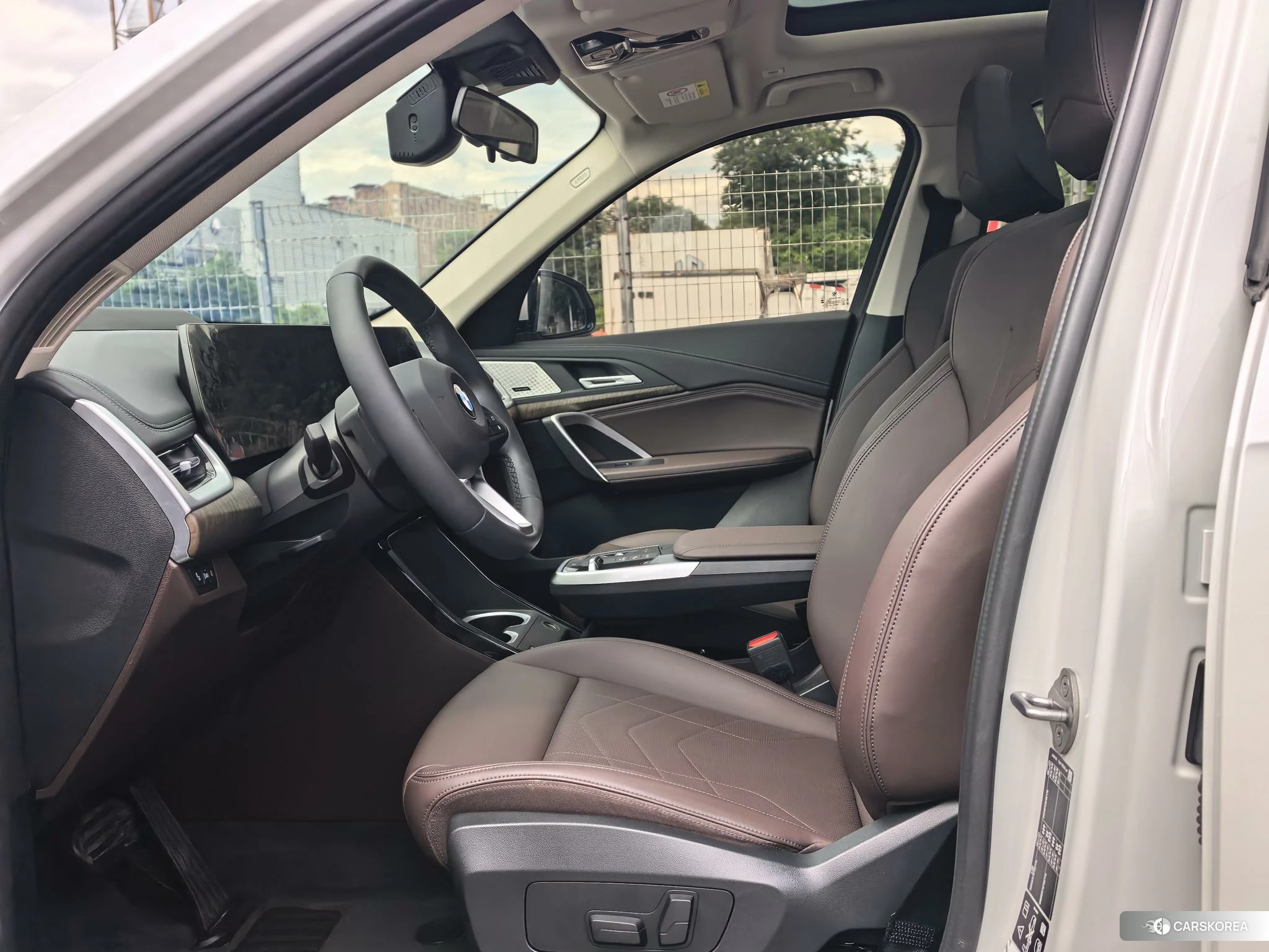 BMW X1 id 4504931 из Китая 10