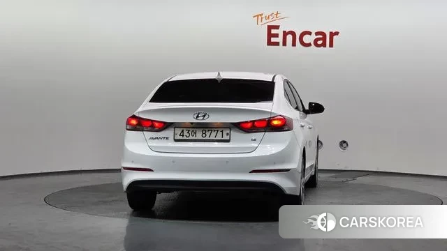 Hyundai Avante AD id 3677588 из Кореи 14